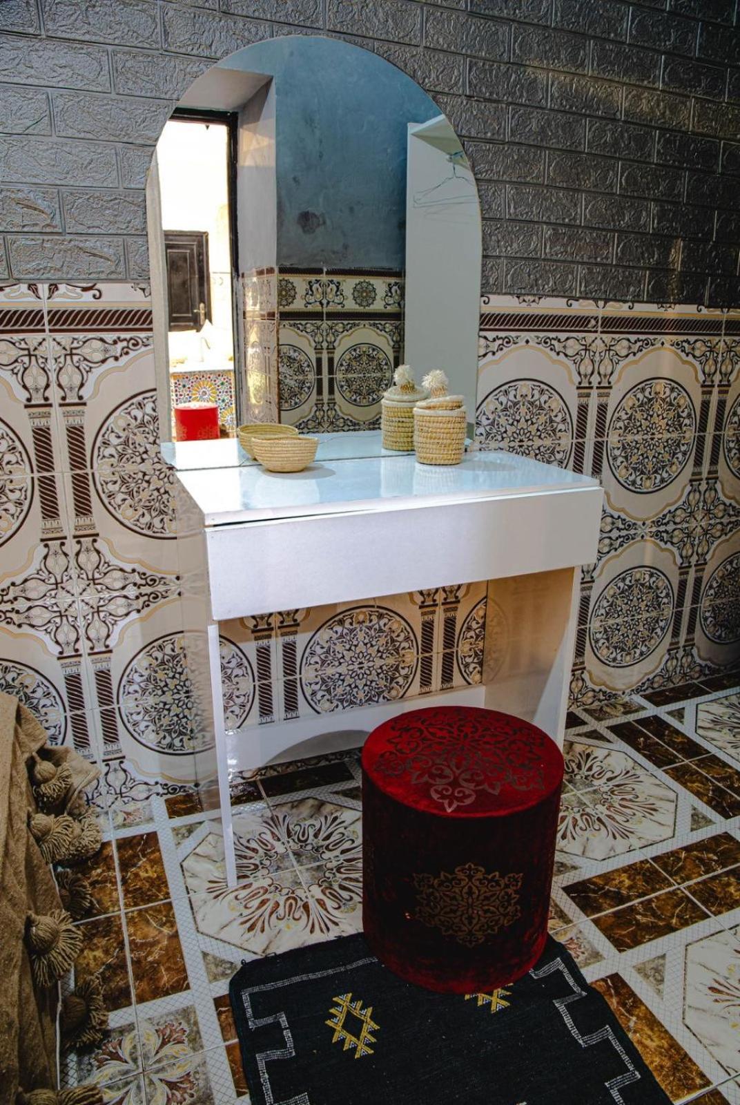 Riad Msholidays Jacuzzi Privatise Marrakech Marrakesch Exterior foto