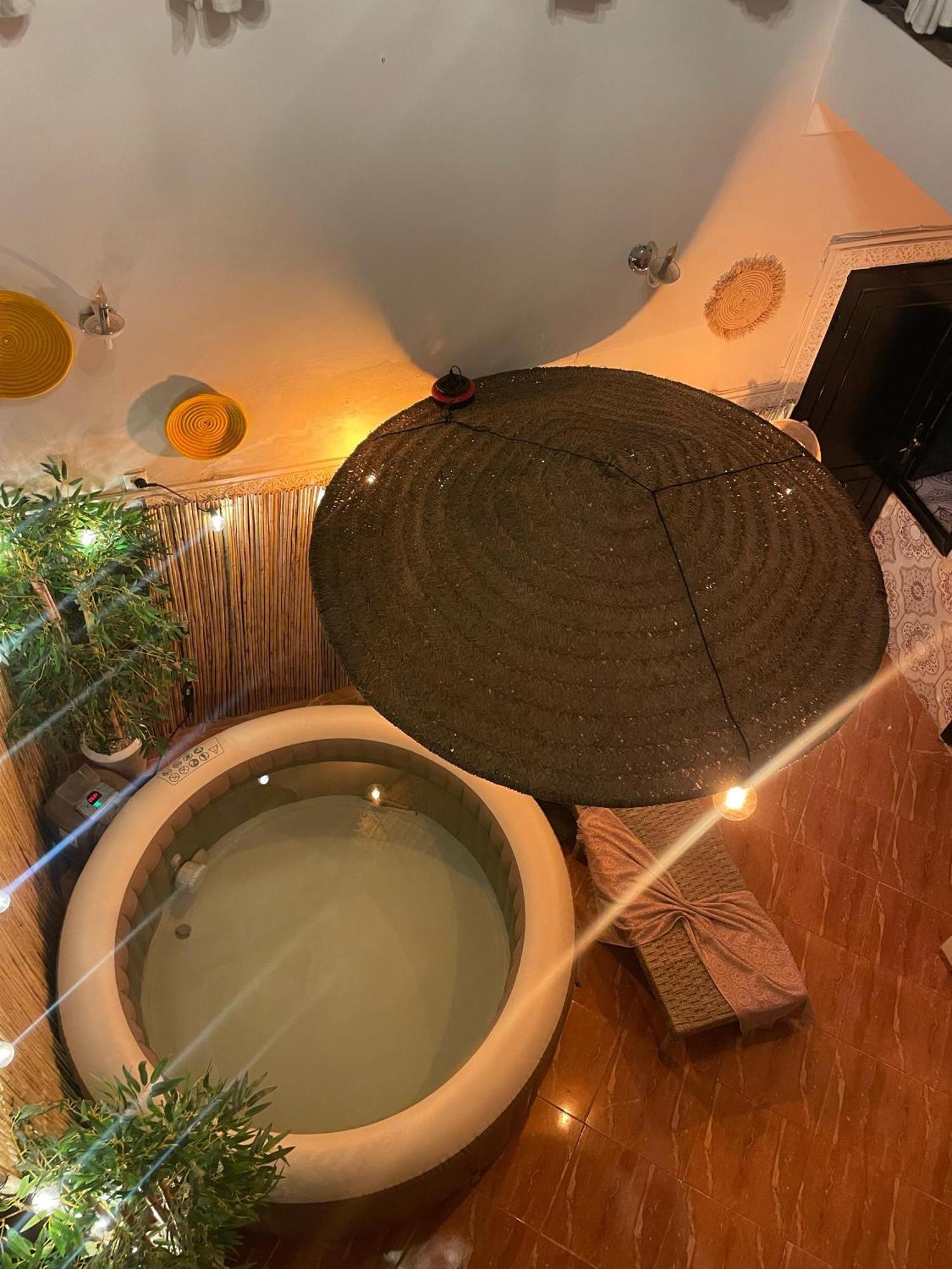 Riad Msholidays Jacuzzi Privatise Marrakech Marrakesch Exterior foto