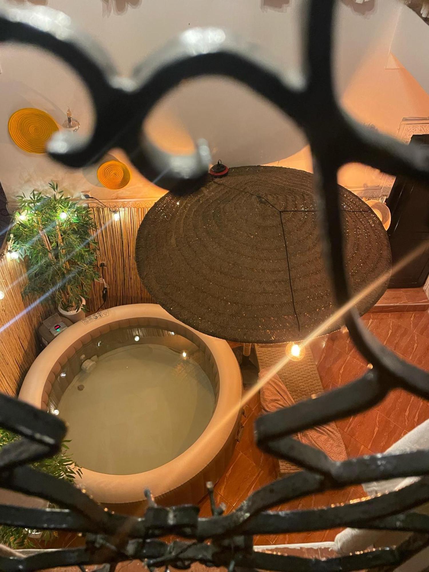 Riad Msholidays Jacuzzi Privatise Marrakech Marrakesch Exterior foto